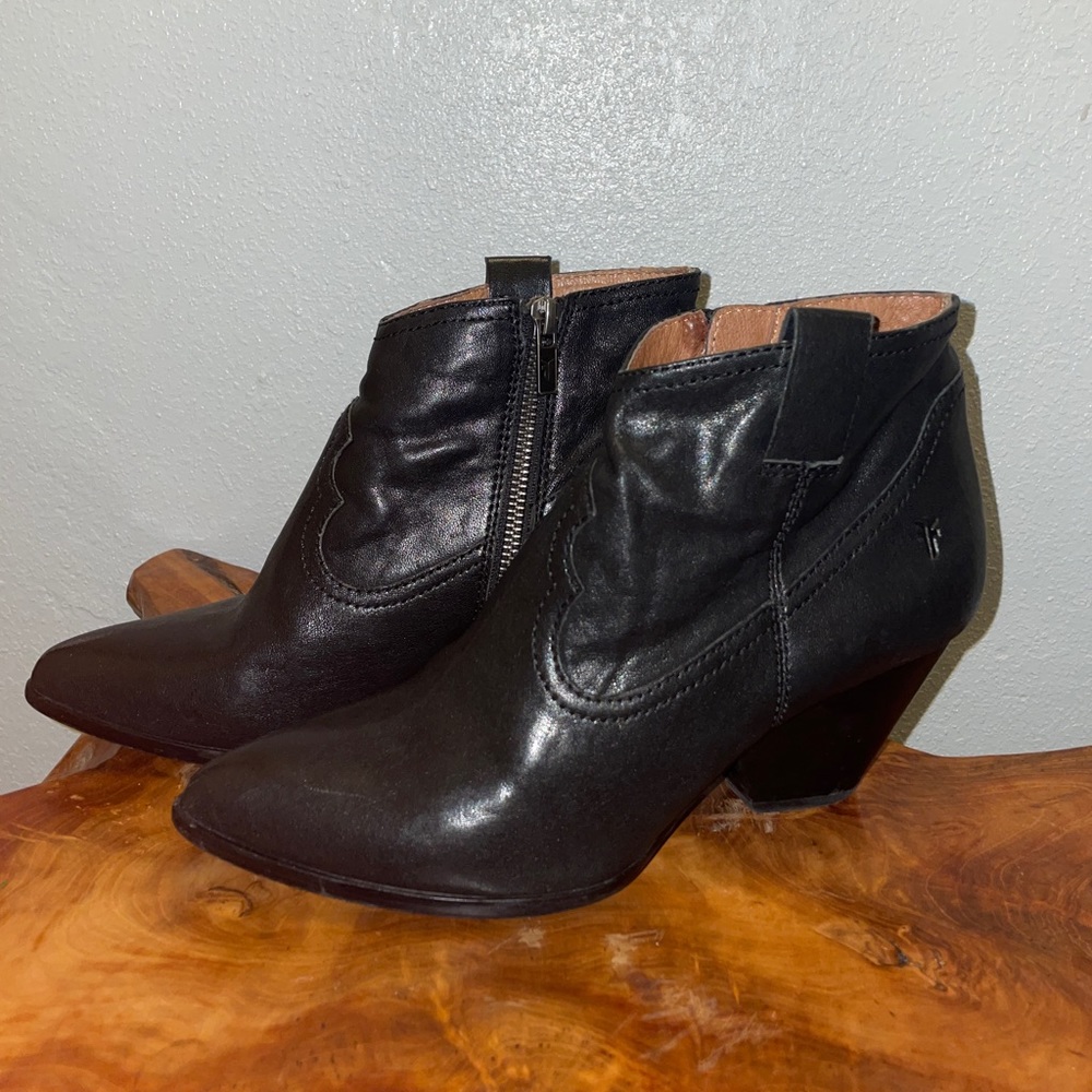 Frye | black booties